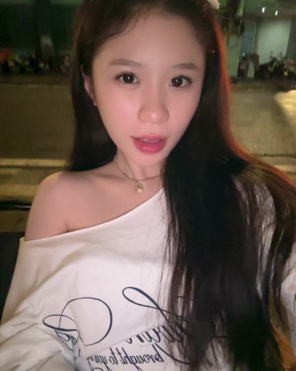 Công chúng và sự phán xét Trúc Mây