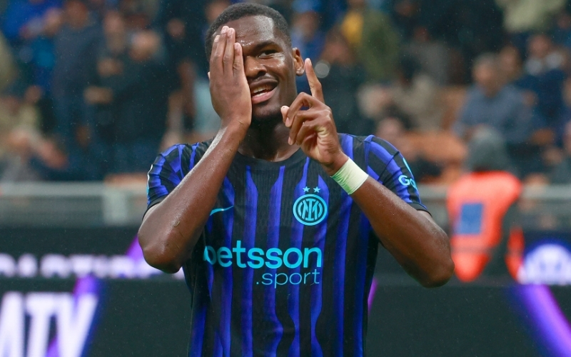 Inter Milan điều chỉnh hàng công để giữ lợi thế tại Serie A