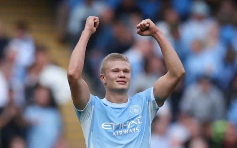 Erling Haaland tiếp tục cuộc đua phá vỡ mọi kỷ lục săn bàn tại Manchester City